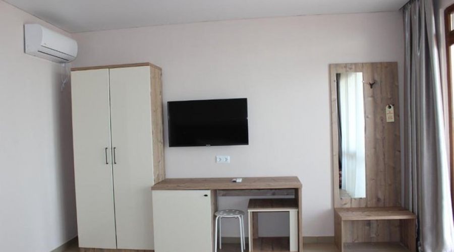 Стандартный 2-местный (с балконом, вид на море,  корпус В)