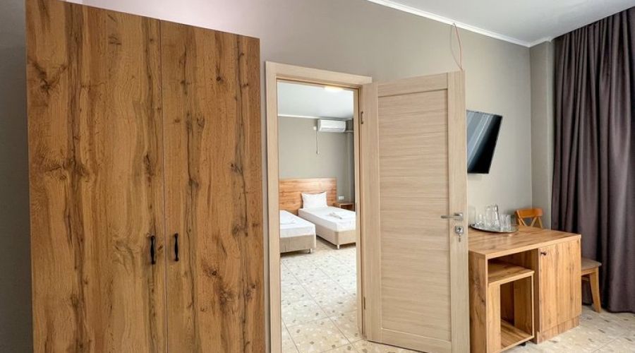 Стандартный 4-местный 2-комнатный (с отдельным входом, 1 этаж, корпус С)